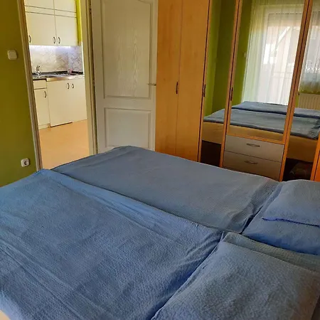 Lejlighed Siofok, Balaton 4 *