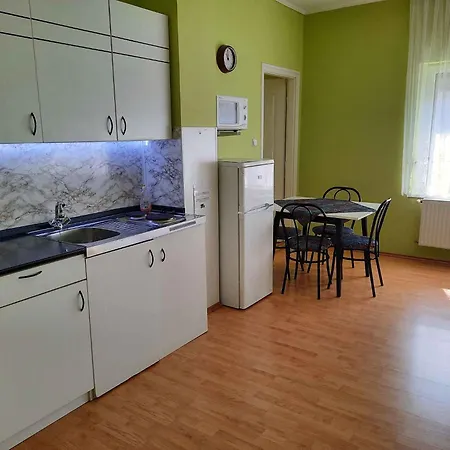 Siofok, Balaton 4 * Siófok